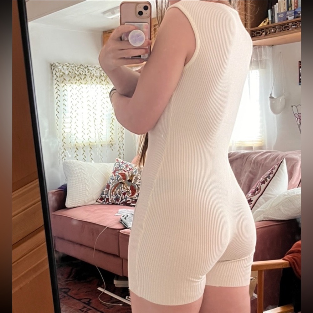 🛍️ White romper - Picture 4 of 7